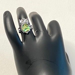 Silver Tone Owl Ring Abalone Belly